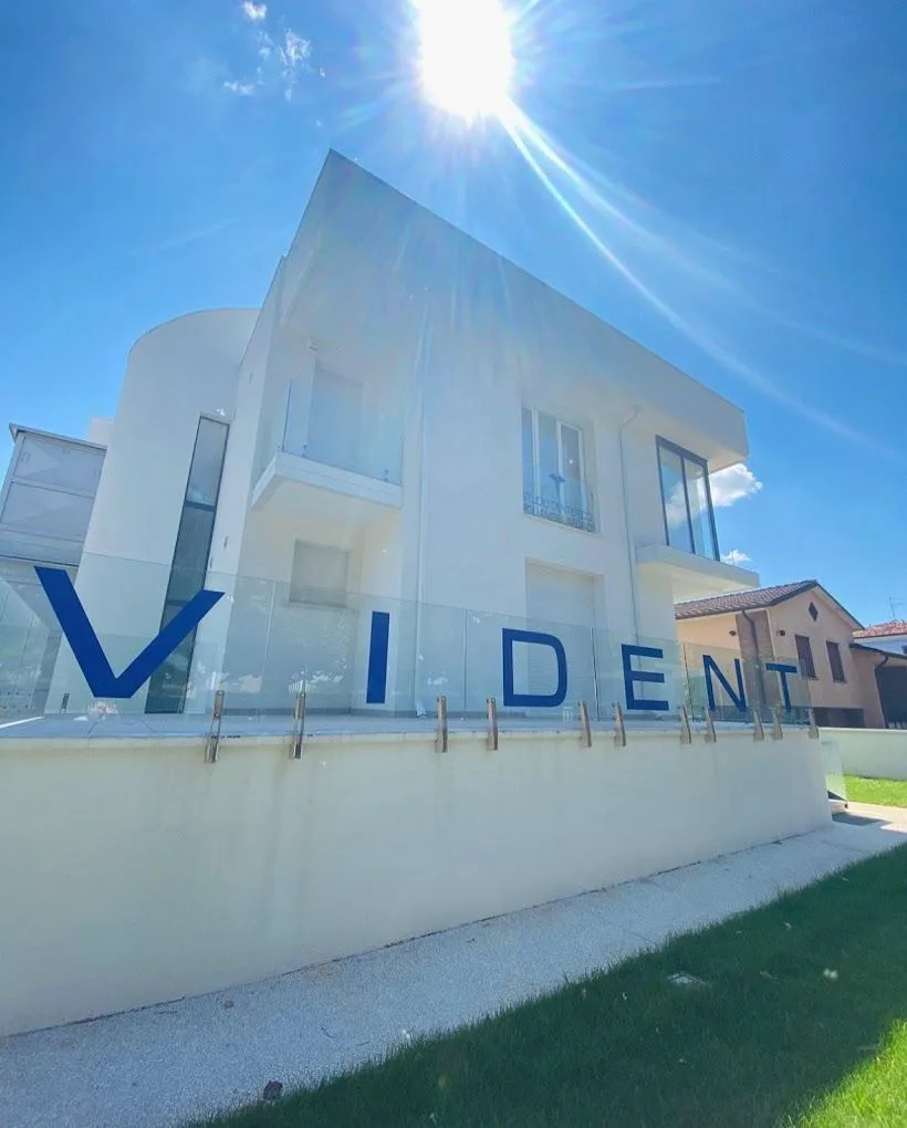 Chi Siamo 3 dentista a Bagnolo Mella