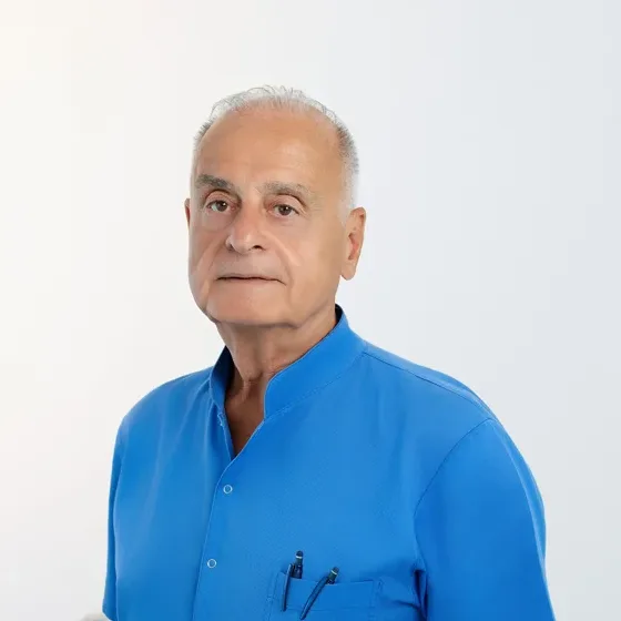 Dentista a Bagnolo Mella 6 Il Dr. Vasa Vitanovic